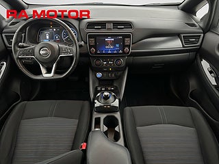 Halvkombi Nissan Leaf 13 av 15