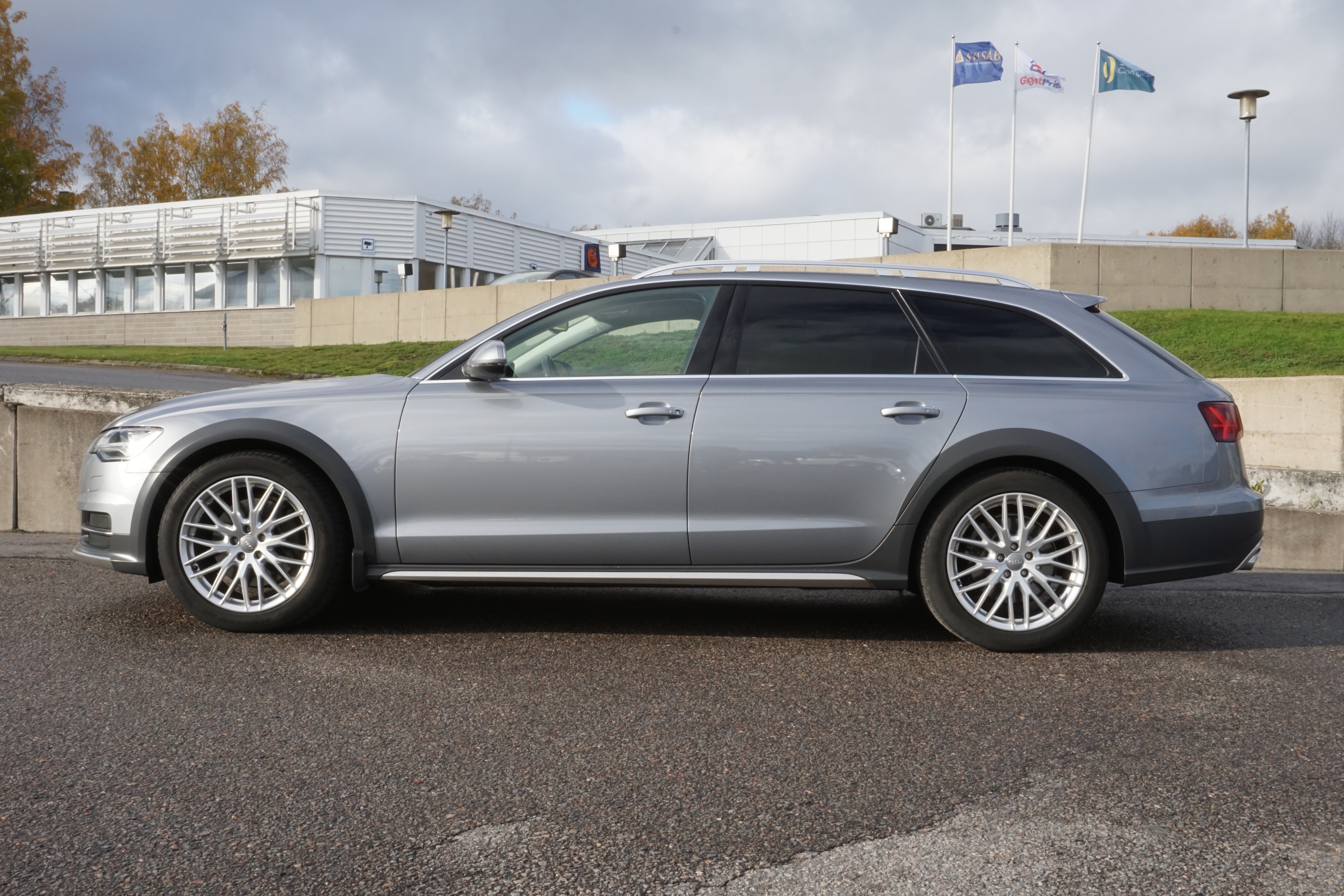 Audi A6 2018, bild 2/40