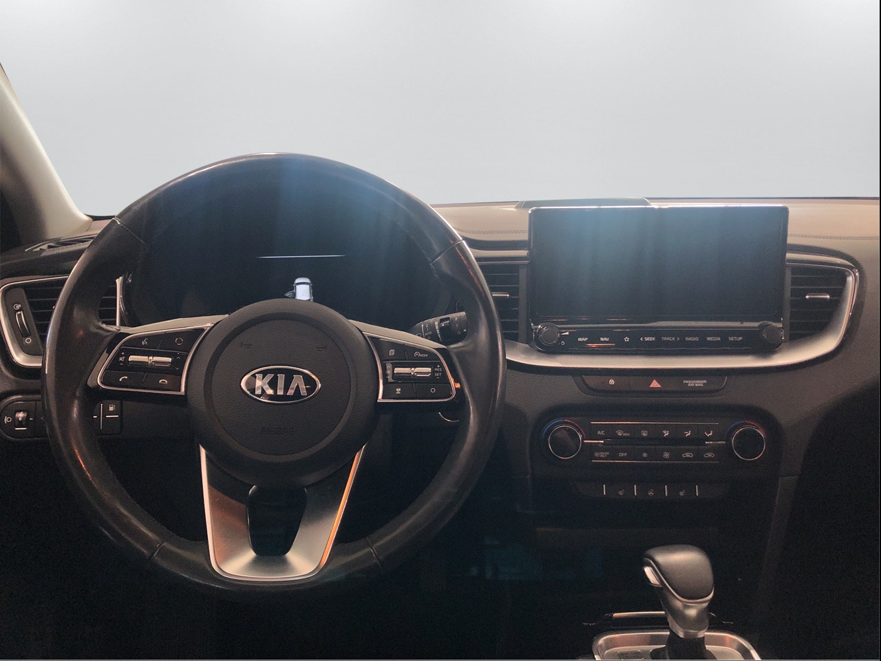 Kia XCeed PLUG-IN HYBRID ADVANCE PLUS 2020, photo 7/48