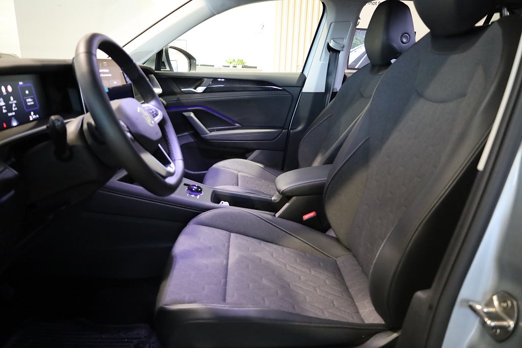 Volkswagen Tayron eTSI Life Edition 7 Sits Aut Drag Värmare 2025