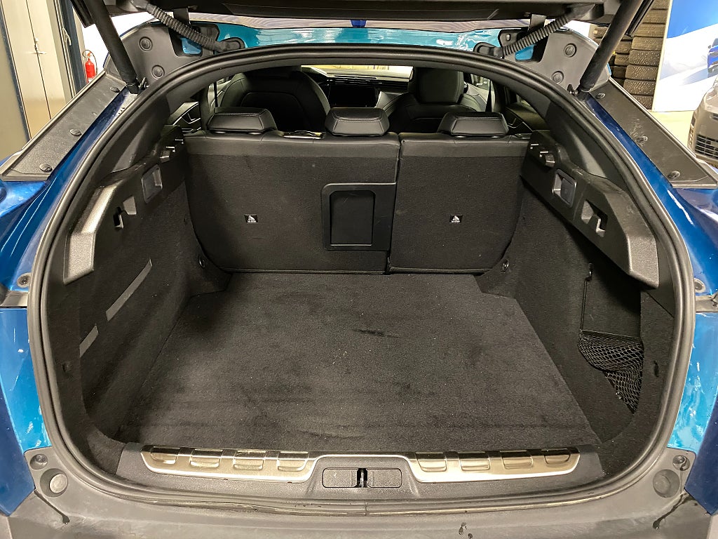 Bild på Peugeot 408 GT 1.2 PT 130hk Aut - 360-KAMERA, ELBAKLUCKA