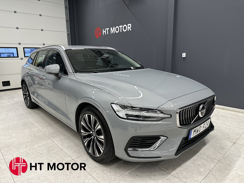 Volvo V60 Recharge T6 AWD Core/Kamera/NAV/Google/Drag/350HK