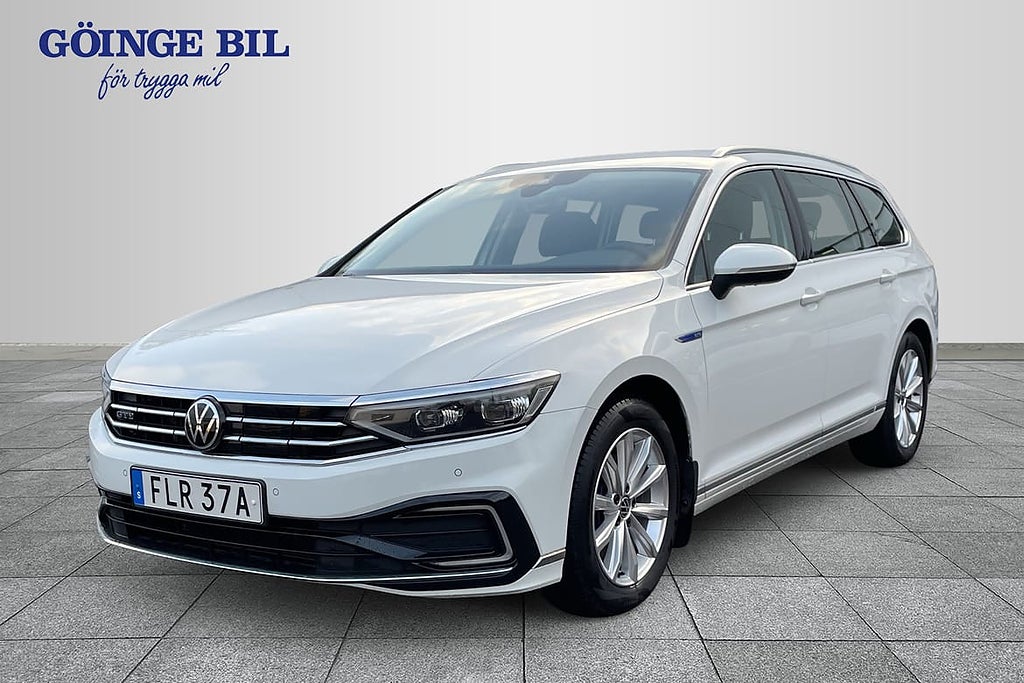 Volkswagen Passat Sportscombi GTE 3.95% KAMPANJRÄNTA 1.4 TSI DSG 218hk Drag/ Värma