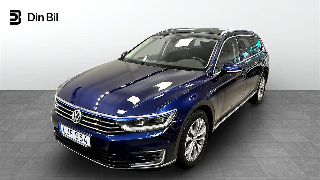 Volkswagen Passat Sportscombi GTE 218 DSG Hybrid El/Bensin