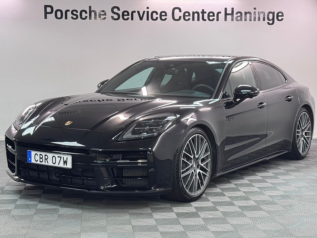 Porsche Panamera 4 E-Hybrid