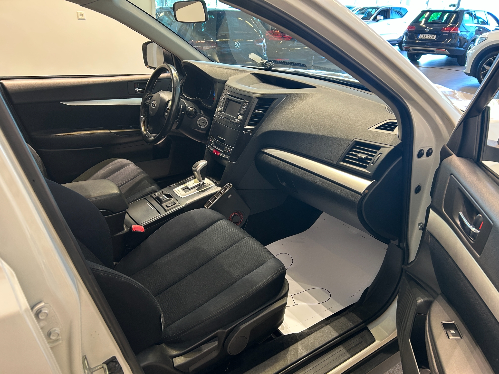 Subaru Outback 2.0 4WD Lineartronic 2013, bild 7/36