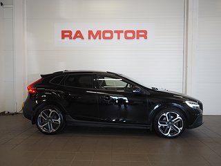 Halvkombi Volvo V40 Cross Country 4 av 23