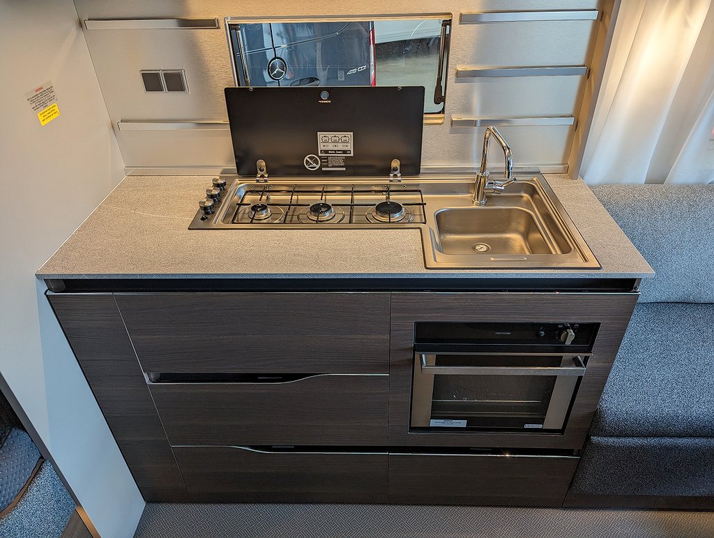 Adria Alpina 763 UK / Kampanj / 3.260kr/mån / Vi tar inbyte - Adria