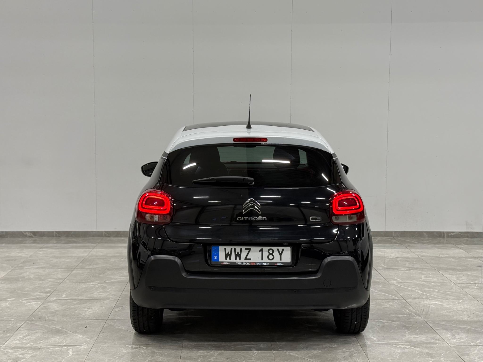 Citroen C3 1.2 PureTech 110 SkyLine 2017, bild 7/10
