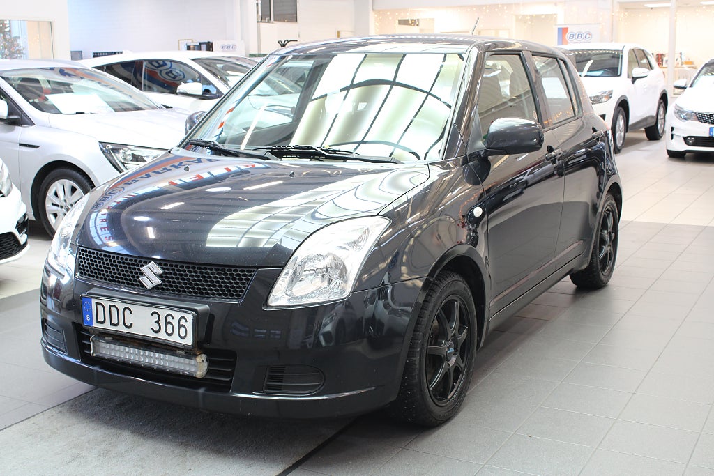 Suzuki Swift 5-dörrar 1.3 Nybes