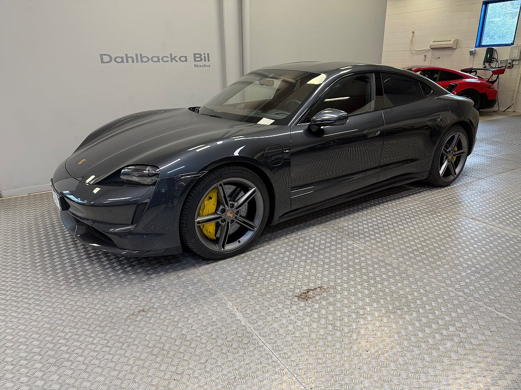 Porsche Taycan Turbo S 761hk