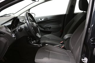 Halvkombi Ford Fiesta 9 av 22