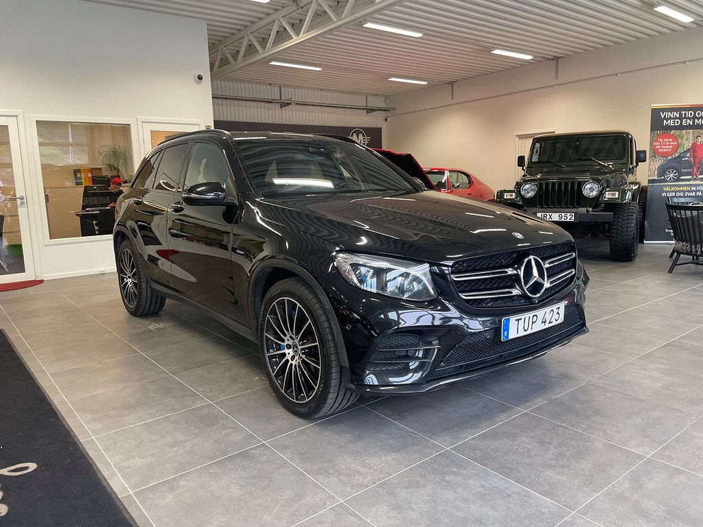 Mercedes-Benz GLC 350 e 4MATIC AMG Burmester Navigation Dragkrok