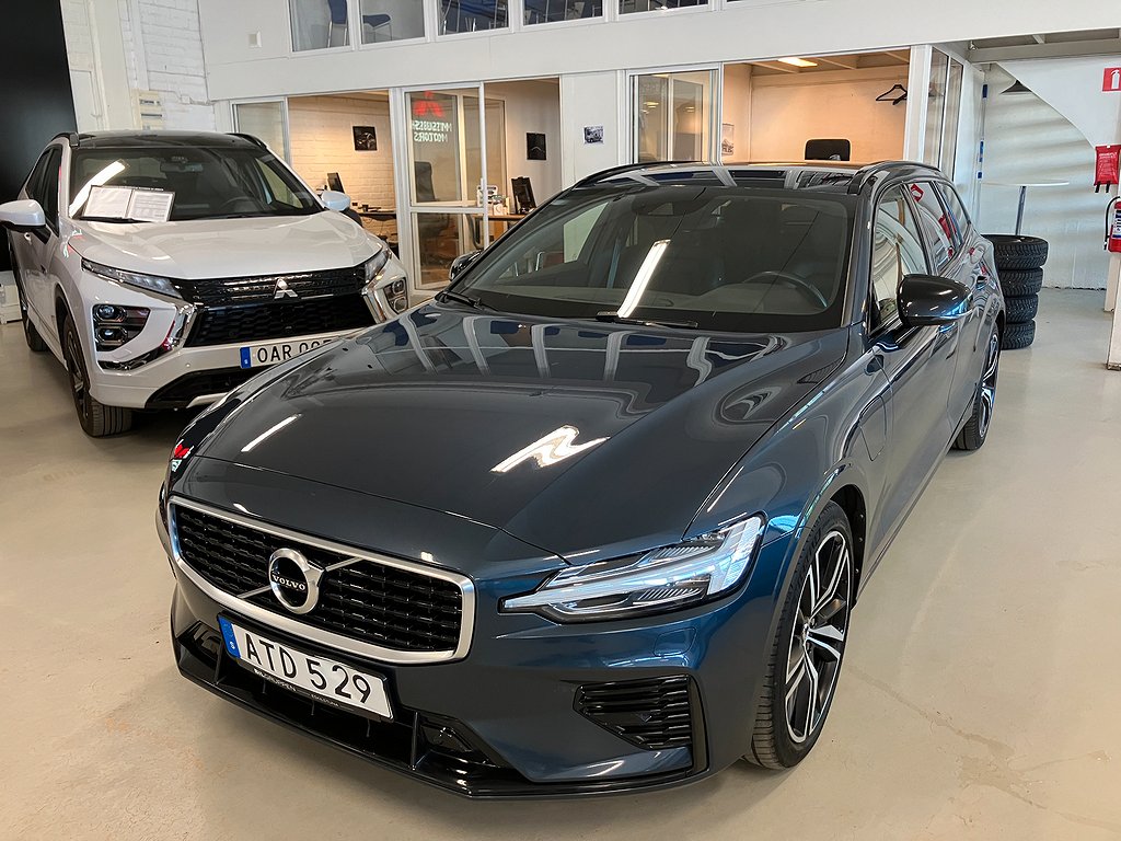 Volvo V60 T8 392hk AWD Geartronic R-Design Pvärm Laddhybrid