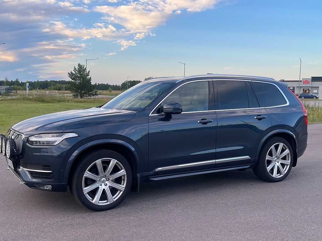 Volvo XC90 7-seater D5 AWD  Inscription PANO/HuD/360/BOWERS Euro 6