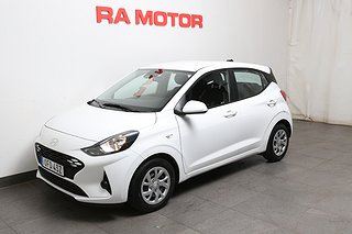 Halvkombi Hyundai i10 1 av 16