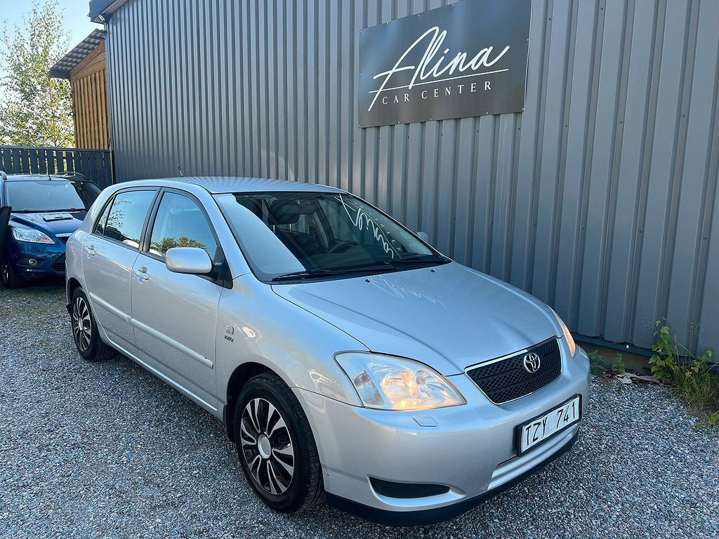 Toyota Corolla 5-dörrars 1.6 VVT S/V-Hjul Lågamil 