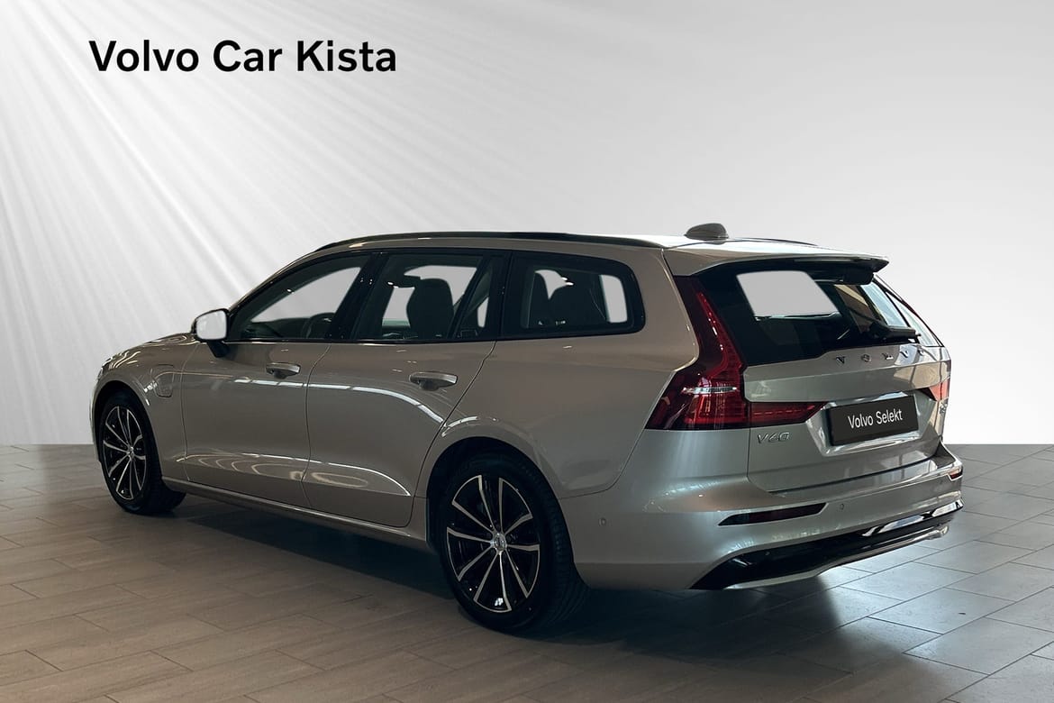Volvo V60 T6 Plus Dark Nordic Edition 2026, bild 4/10