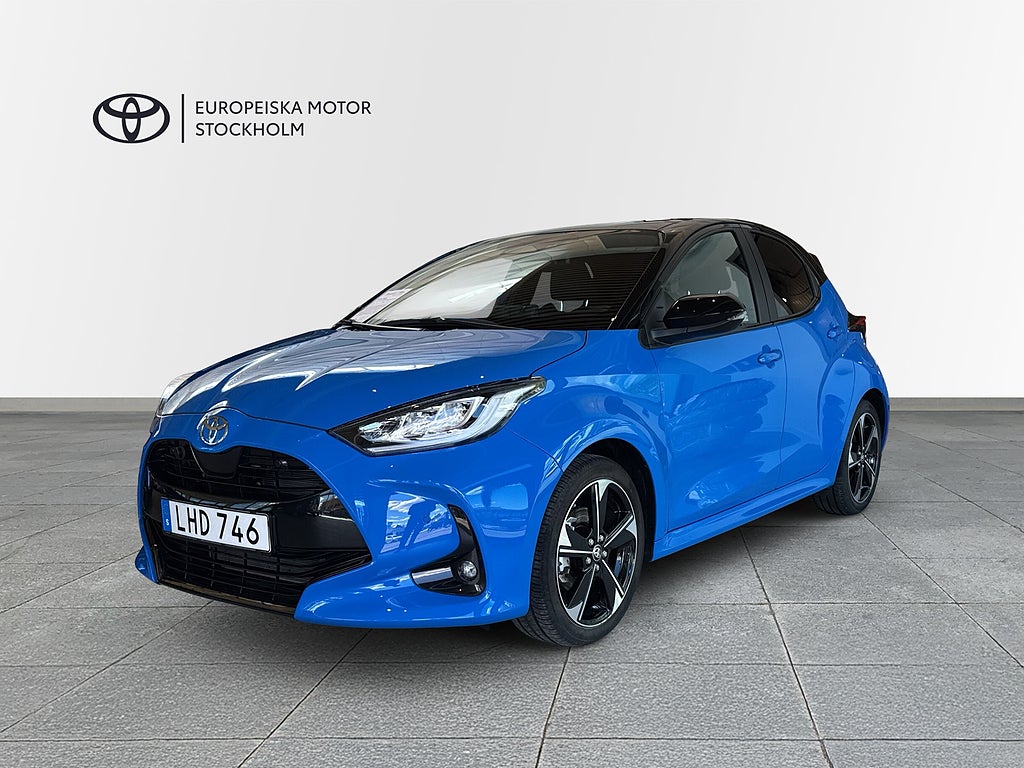 Toyota Yaris Hybrid 130 Premiere Edition Bi-tone V-hjul / M-värmare 