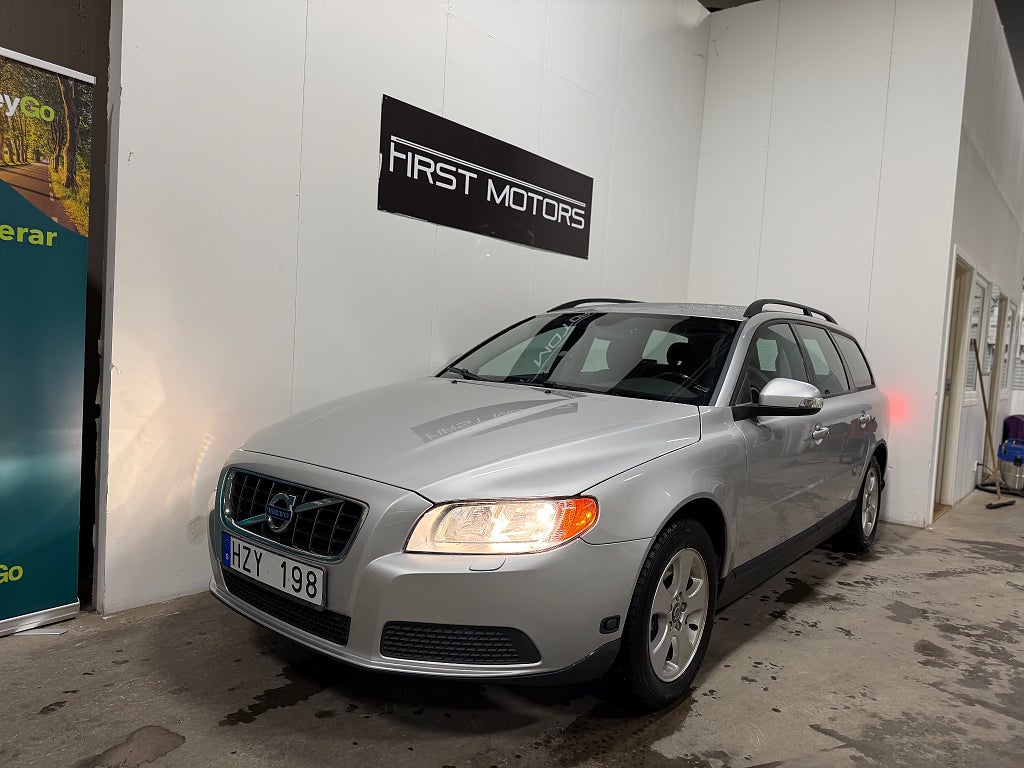 Volvo V70 2.0F Kinetic Euro 4/3-Brukare/Drag/Nybeskigad