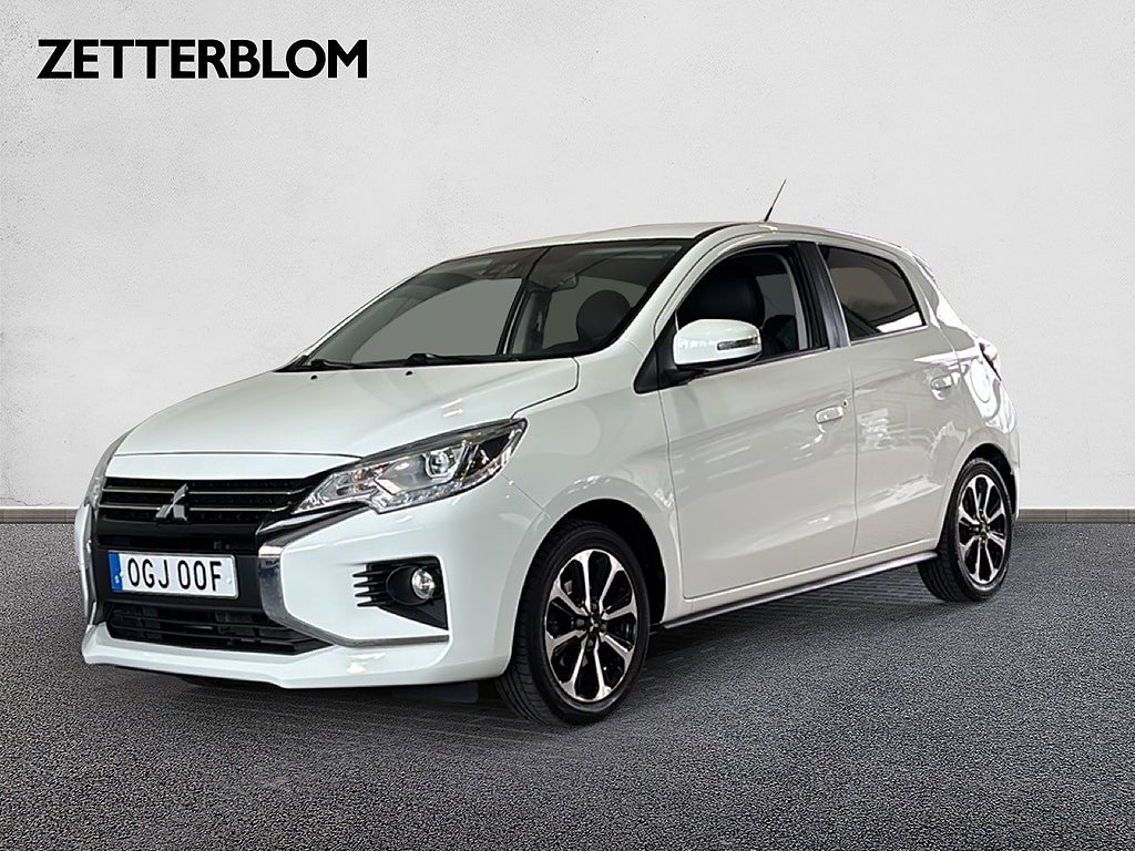 Halvkombi Mitsubishi Space Star 1 av 16