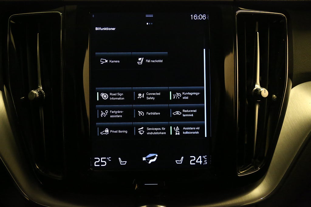 Volvo XC60 B5 Bensin 250hk Momentum Adv SE AWD Kamera Navi Leasbar 2021