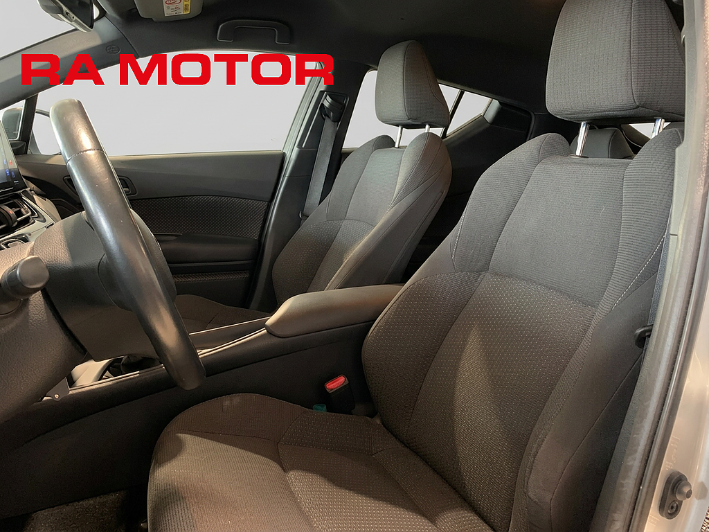Toyota C-HR 1.2 Turbo 116hk Active | Backkamera | Adaptiv Fart | 2019