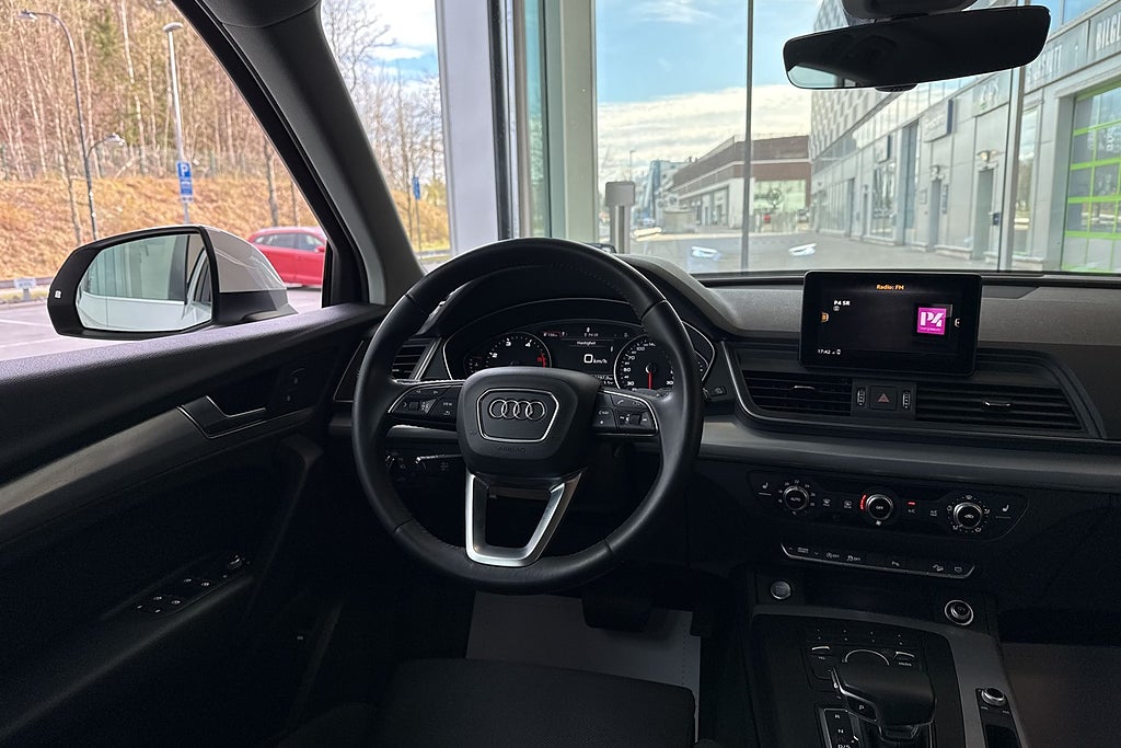 Audi Q5 2.0 TDI quattro S Tronic P-Sensorer/Dvärm/Drag/BT