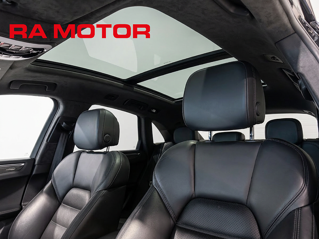 Porsche Macan Turbo 400hk |Sport Chrono|Pano|Bose|PDLS+|Värmare| 2018