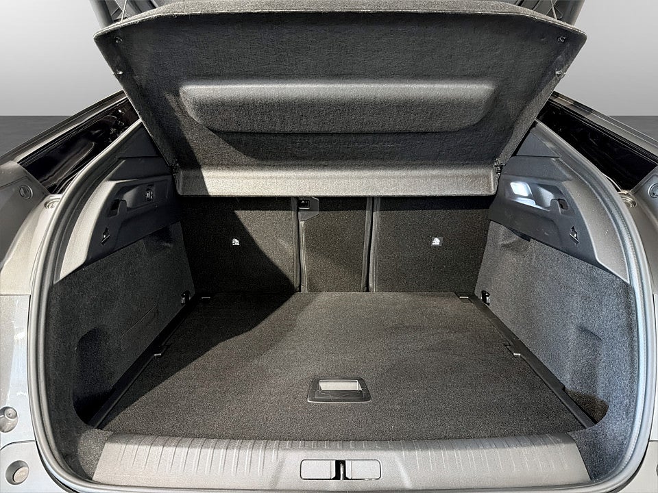 Bild på Peugeot 3008 GT Hybrid 145hk Aut B-KAMERA CARPLAY