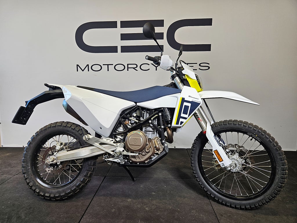 Husqvarna 701 ENDURO (50 mil) 