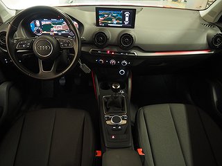 Kombi Audi Q2 11 av 19