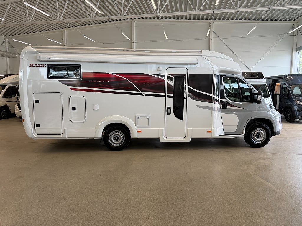 Kabe Travel Master Classic 740 LGB *Långbädd*