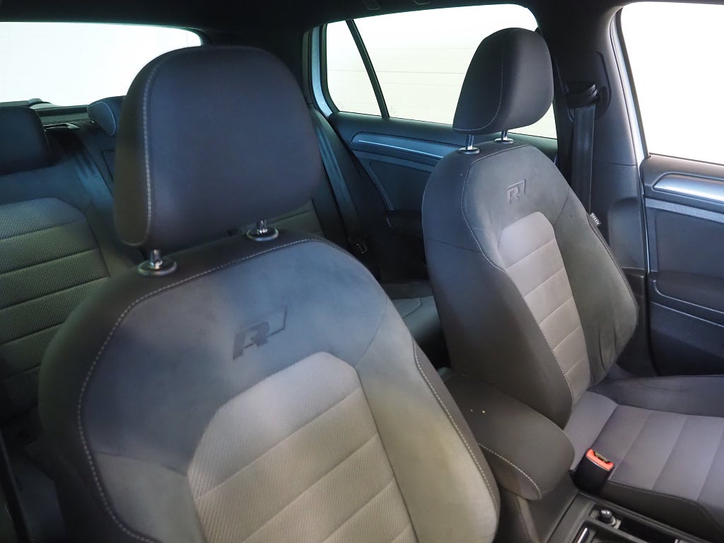 Volkswagen Golf 1.4 TSI 150hk DSG Automat R-Line Adaptiv Farthållare 2017