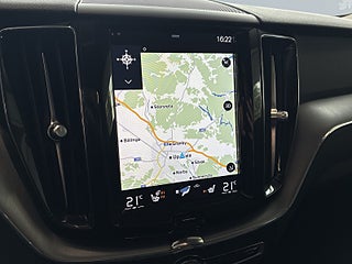 Volvo XC60 B4 AWD Geartronic Momentum S&V/Psens/Drag/Navi/Rattvärm – bild 15