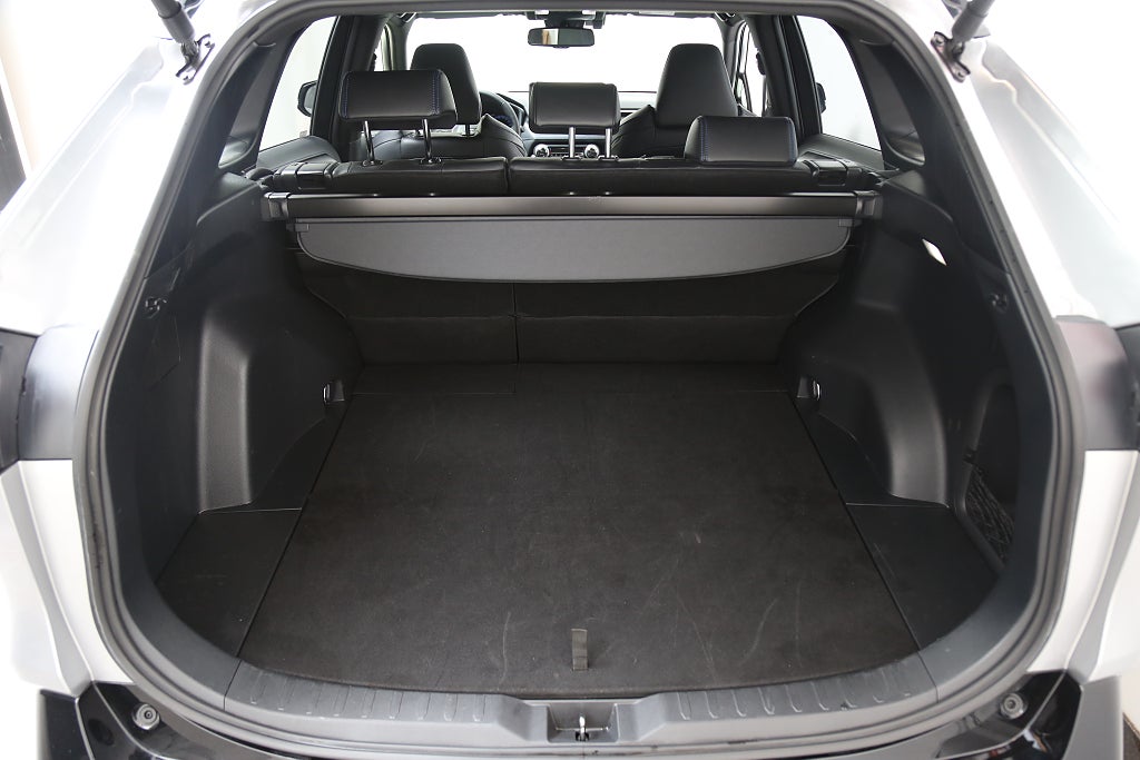 Toyota RAV4 2,5 Hybrid AWD-i E-CVT 222hk Leasbar 2025