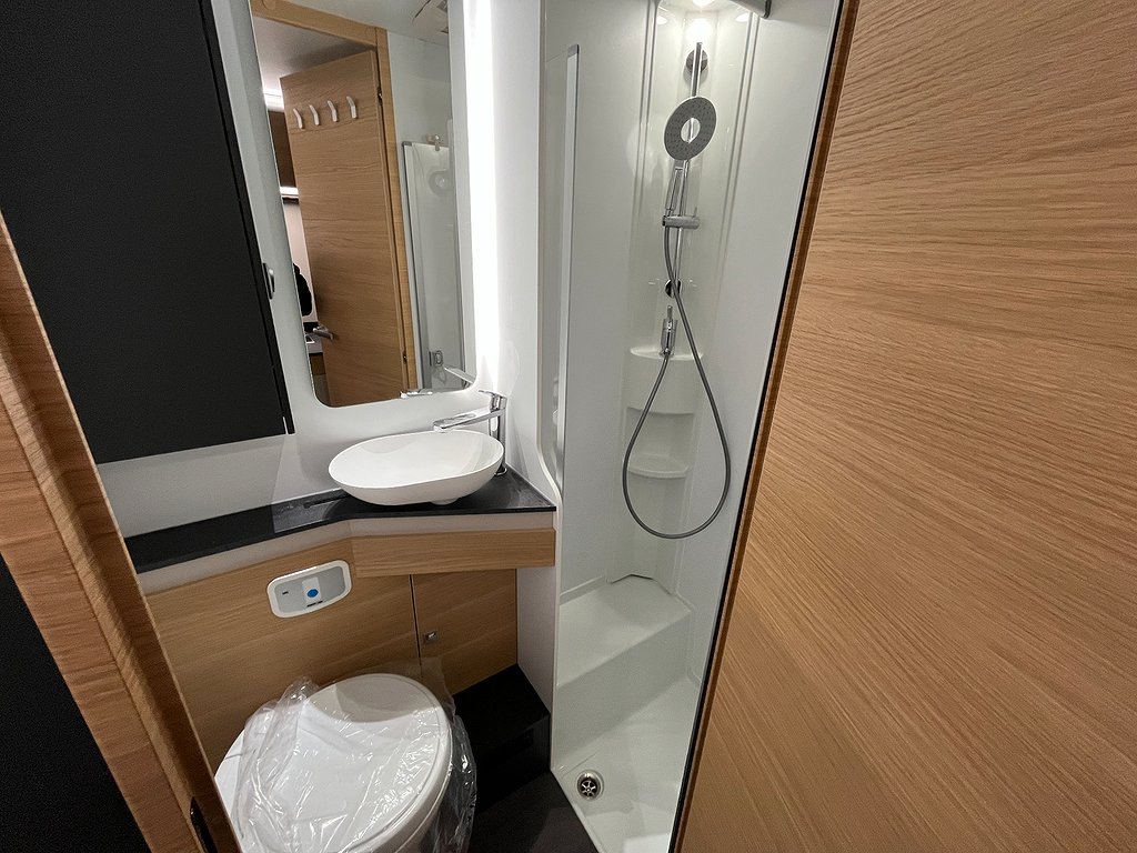 Adria CORAL XL 660 SL / Automat / Safety pack / Markis / - Adria