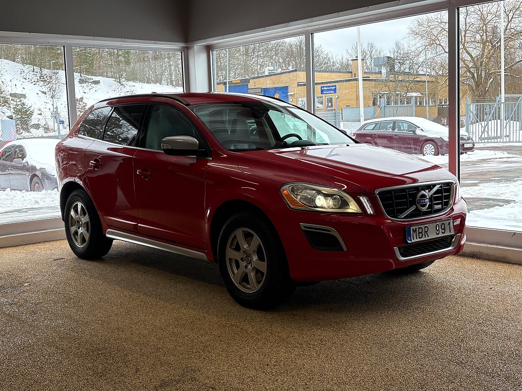 Volvo XC60 D5 AWD R-Design 215 HK PDC Drag Fin historik