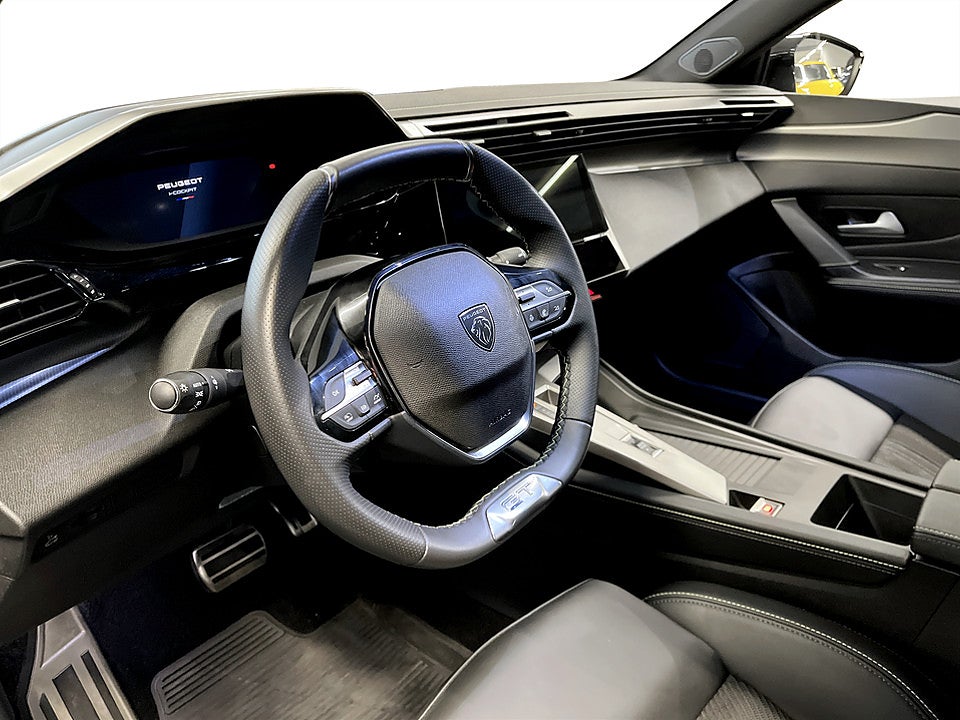 Bild på Peugeot 308 SW GT 1.5 BlueHDi 130hk Aut ELSTOL B-KAMERA CARPLAY