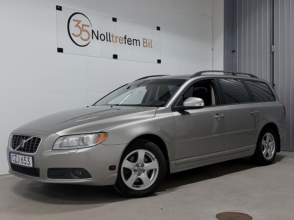 Volvo V70 2.0F Momentum NyServ, P-,sensor Dragkro 1Ägare