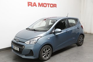 Halvkombi Hyundai i10 1 av 4