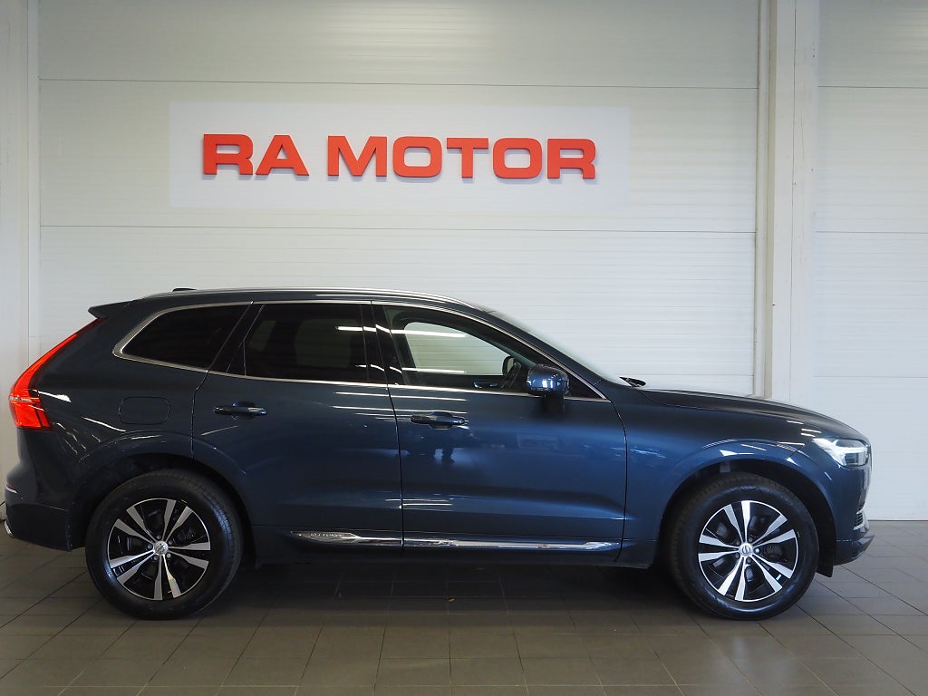 Volvo XC60 Recharge T6 AWD Inscription Exp Pano Drag P-Värm Kamera 2021