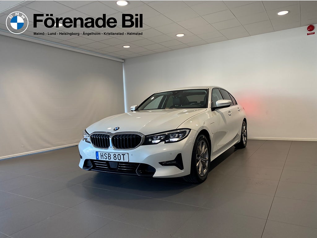 BMW 330e Rattvärme HiFi-högtalarsystem Parkeringsassistent