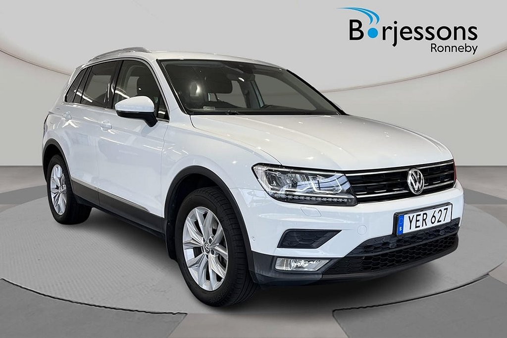 Volkswagen Tiguan 2.0 TSI 4M Drag Värm Elbaklucka backkamera rattvär