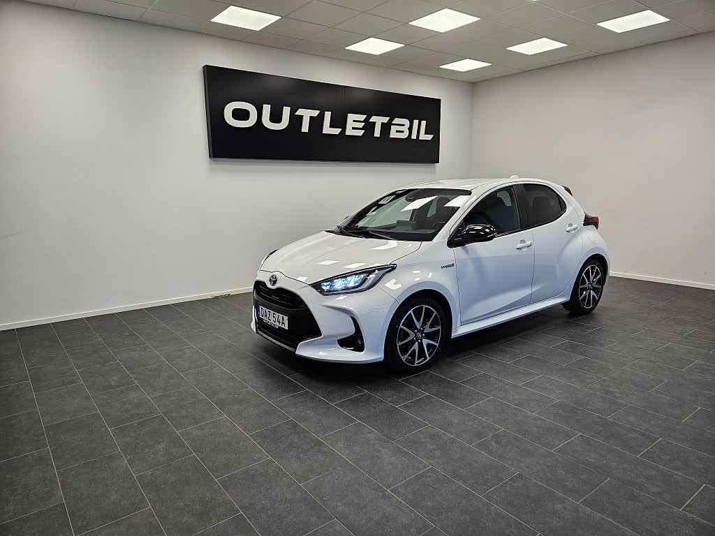 Toyota Yaris Hybrid CVT 116hk Style Paket Backkamera