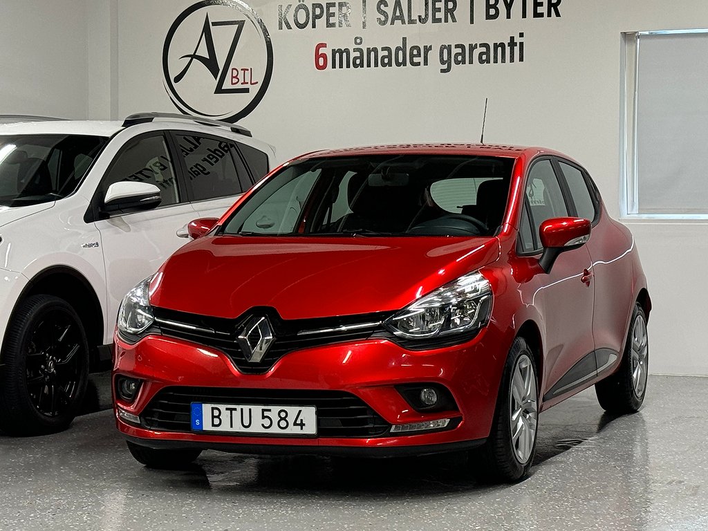 Renault Clio 0.9 TCe Zen Euro 6 1äg ((SÅLD)) låg mil S&V hjul 