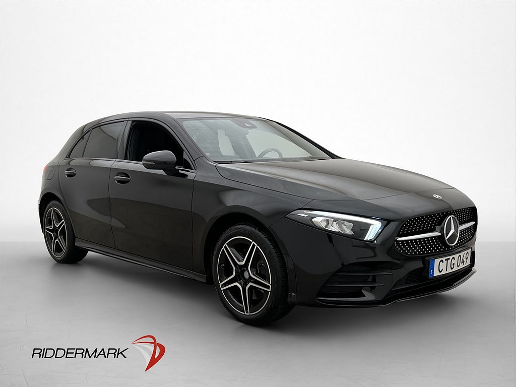 Mercedes-Benz A 250 e AMG Wide Kamera Sportstolar CarPlay