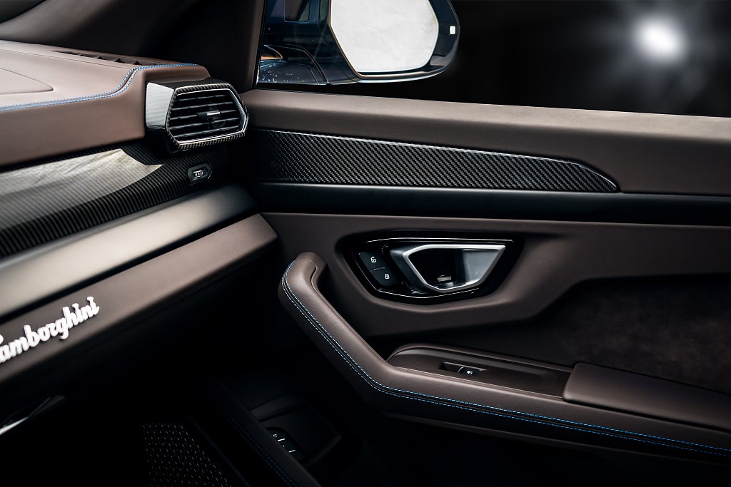 Gallery image 15 of 17