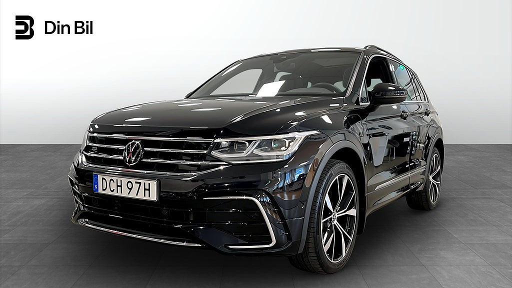 Volkswagen Tiguan R-Line eHybrid 245hk Läder/Panorama/DCC