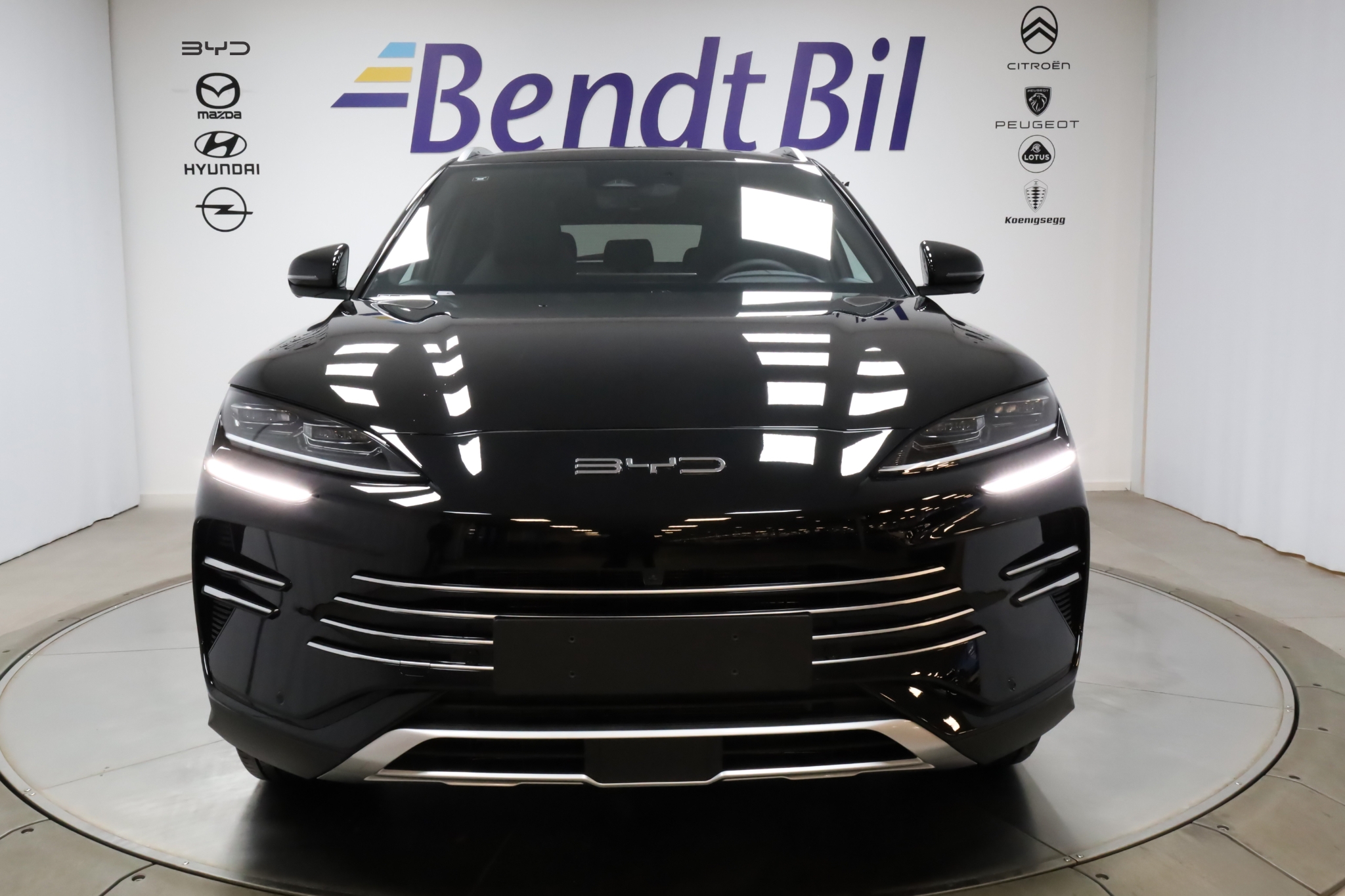 BYD Seal U DM-i 2026, bild 2/10